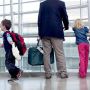 ФСБ разъяснила правила выезда детей за границу